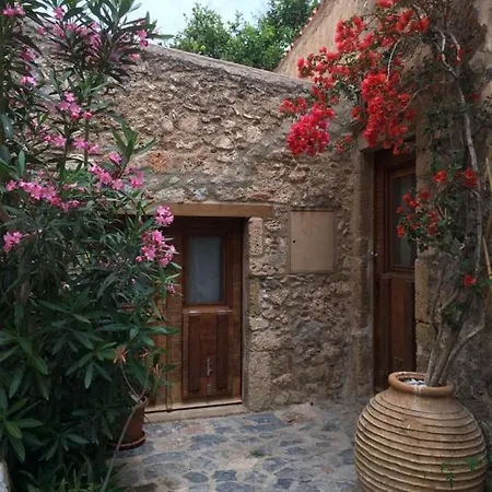 Athina Guesthouse Monemvasía Exterior foto